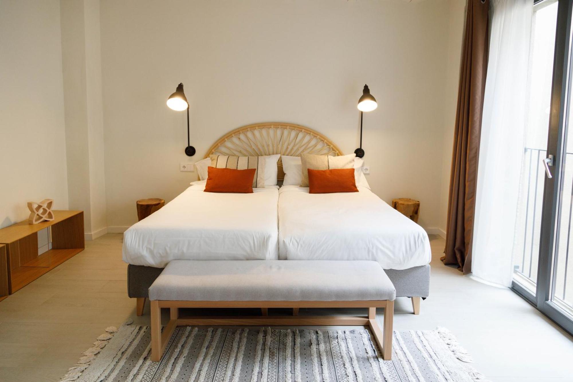La Comuna By Bon Dia Residences Χιρόνα Εξωτερικό φωτογραφία